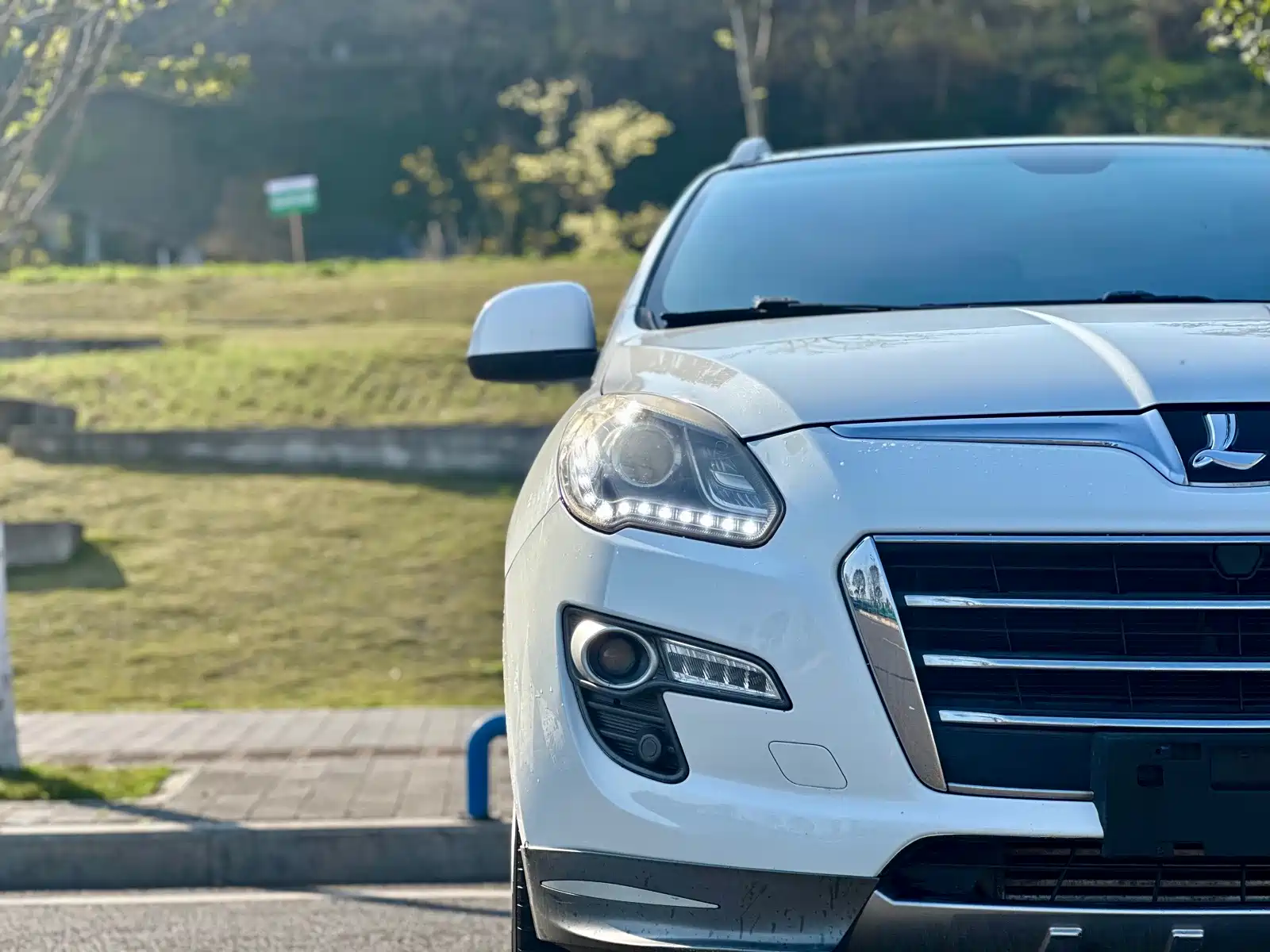 Фото 8 - Luxgen Luxgen7 SUV