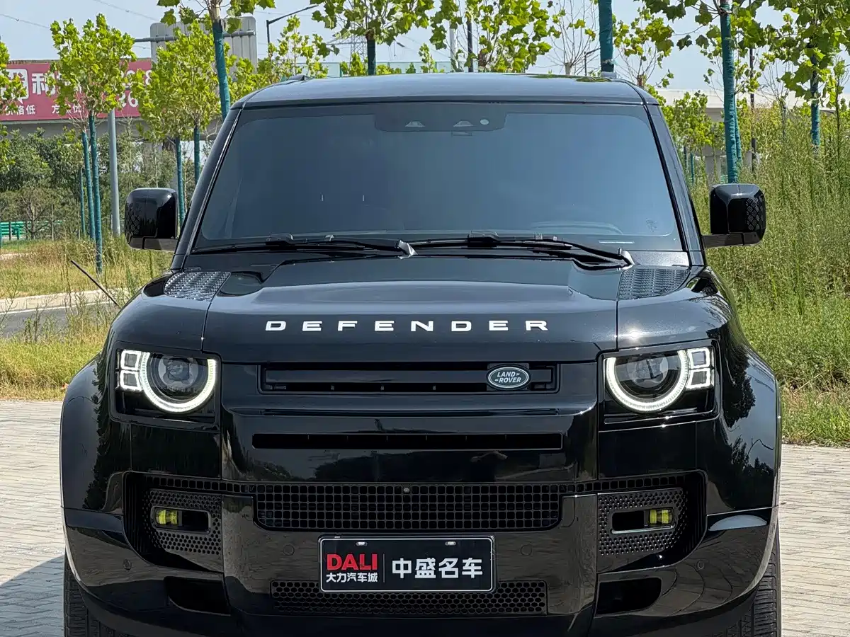 Фото 2 - Land Rover Defender