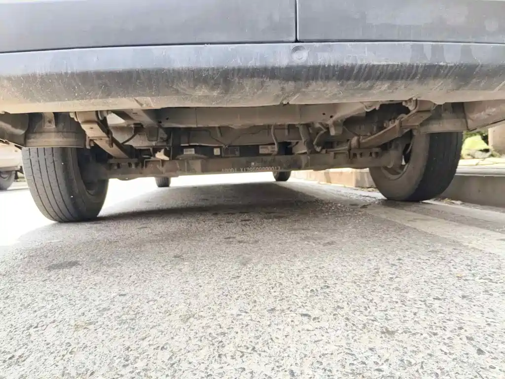Foton Fengjing i7 2025 2025 Multi-purpose Long Wheelbase FWD CATL 50.23kWh Smart Edition Flat Roof Single Tire 6-Seater