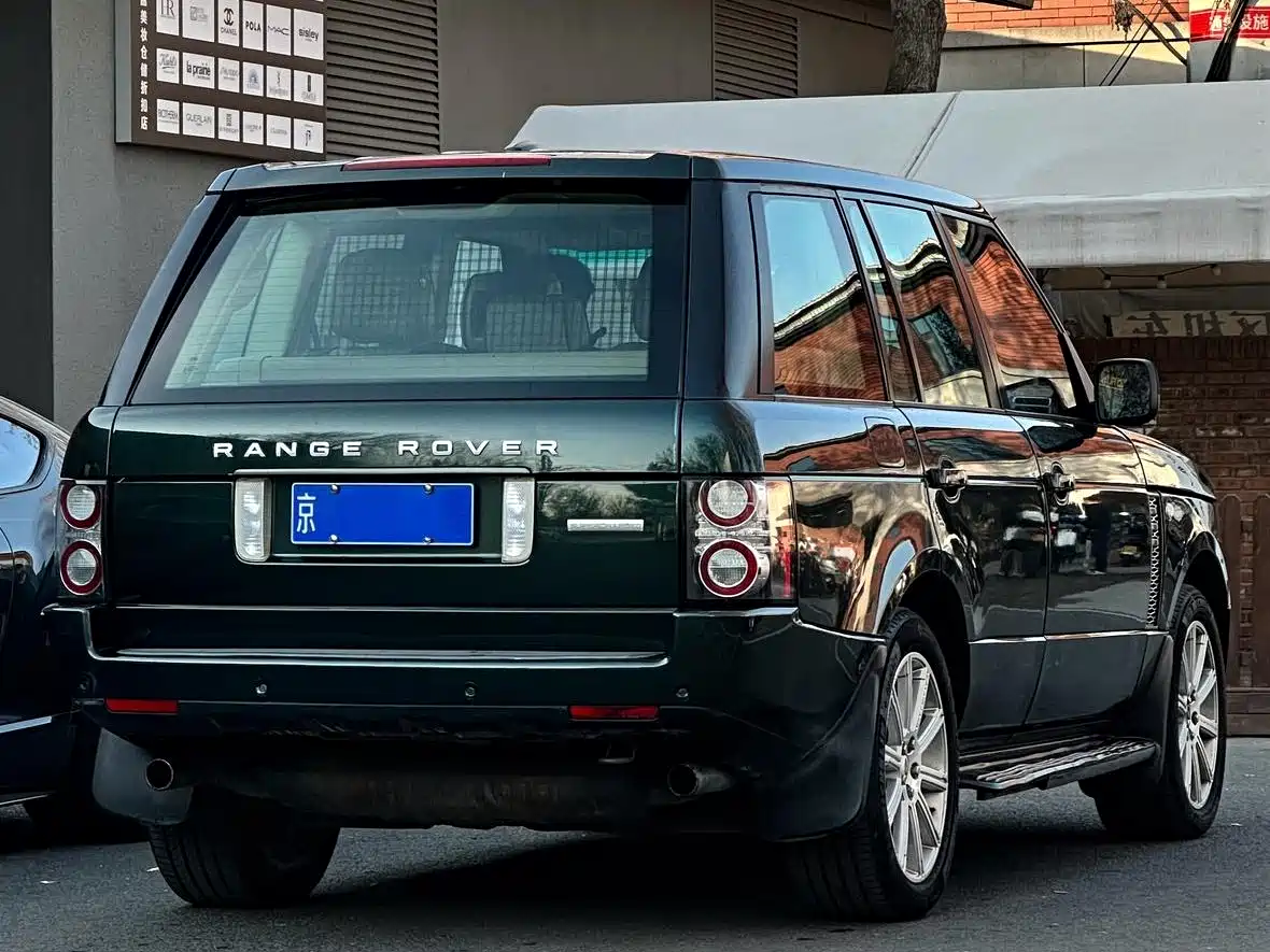 Land Rover Range Rover 2011 5.0 SC V8 фото 9