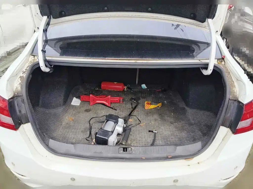Фото 5 - Buick Excelle