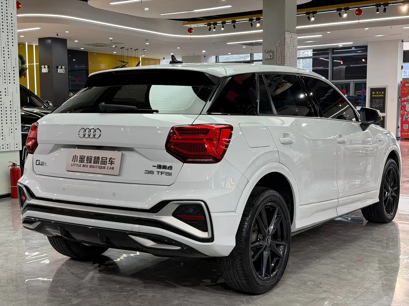 AUDI Q2L