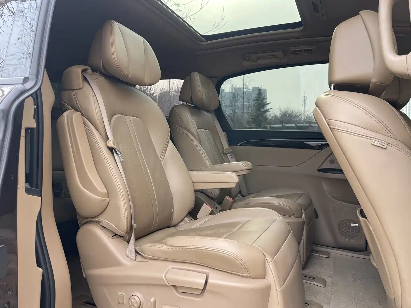Buick GL8 2017 ES 28T Flagship China V фото 7