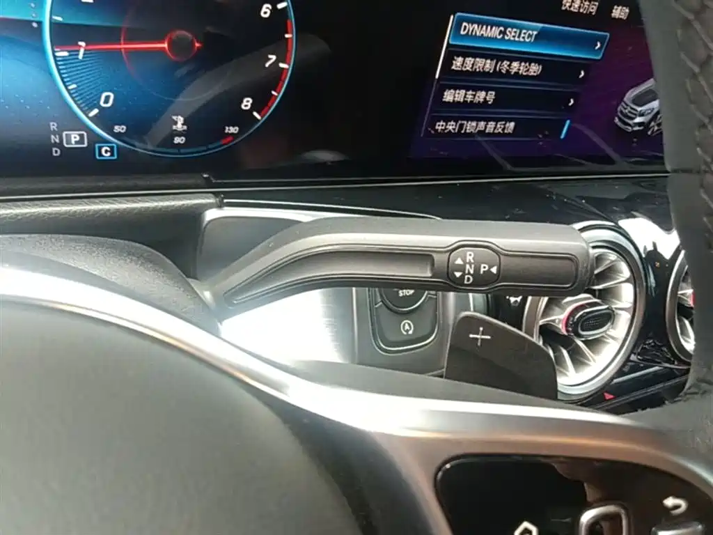 Mercedes-Benz GLB 2022 GLB 220 Dynamic фото 14