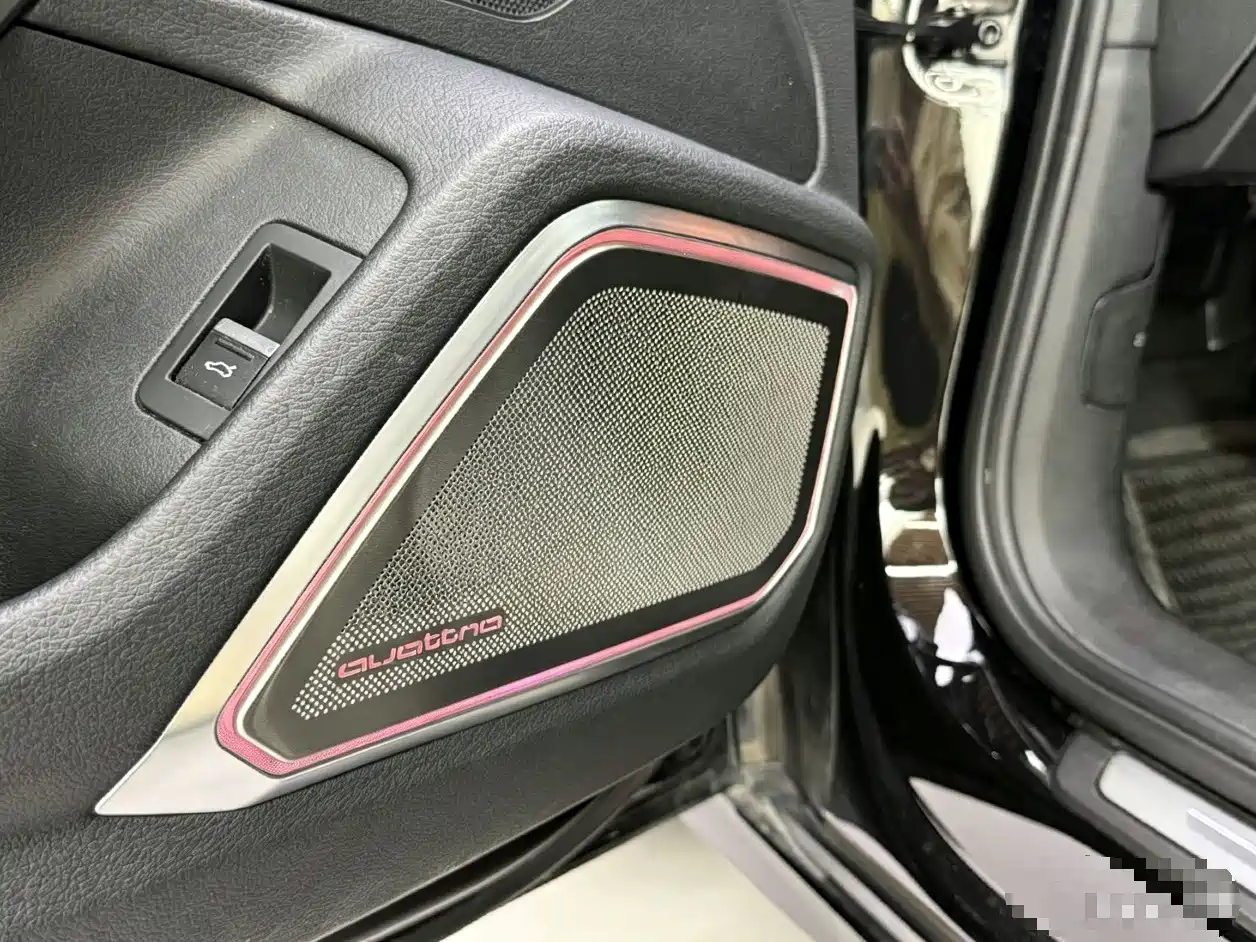 Фото 27 - Audi A6L