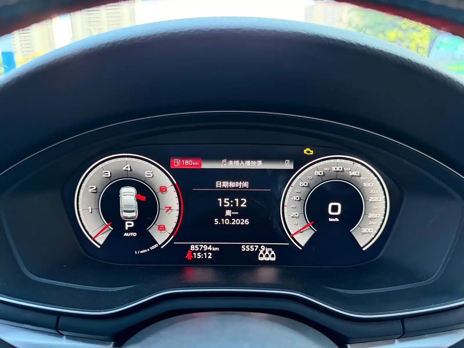 Фото 13 - Audi A4L