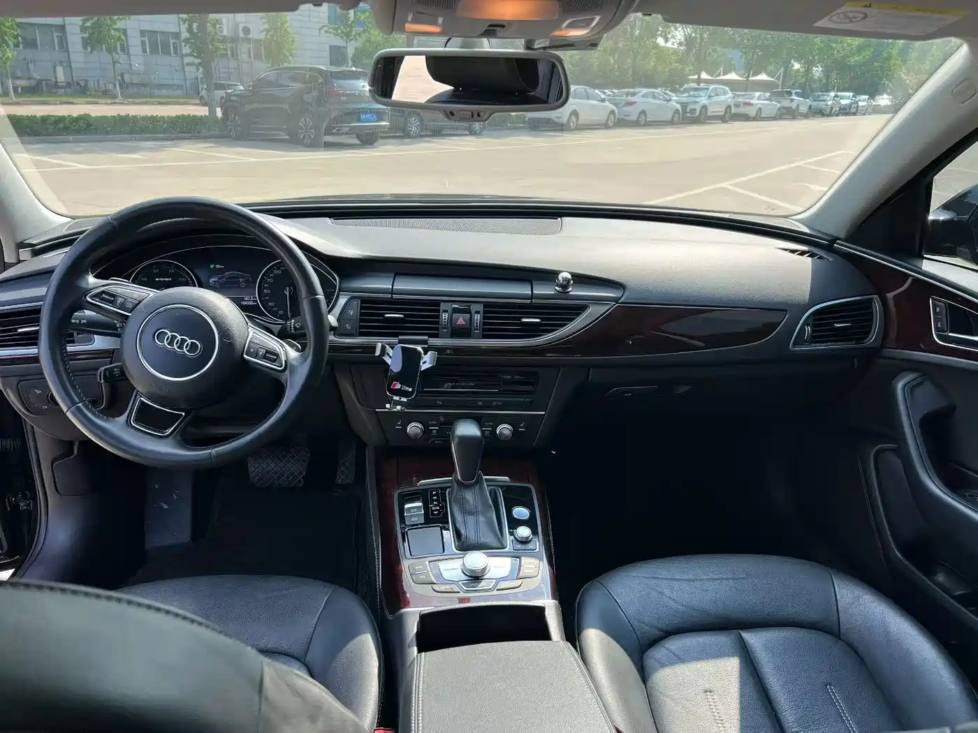 Audi A6L New Energy 2018 40 e-tron фото 9