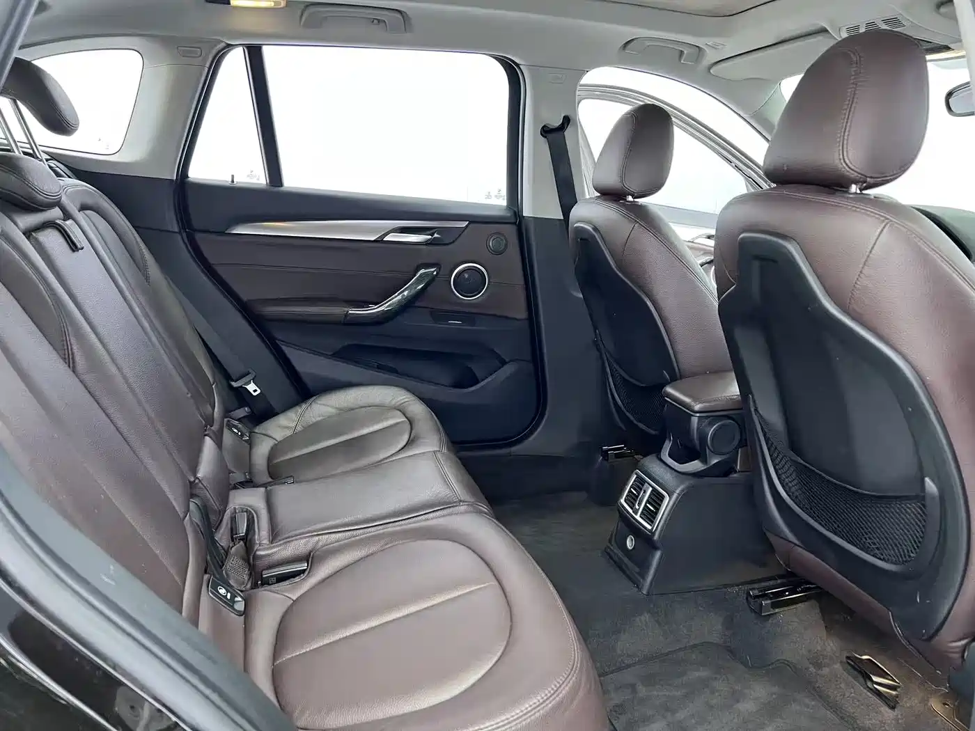 BMW X1 2016 sDrive18Li Fashion Model фото 11