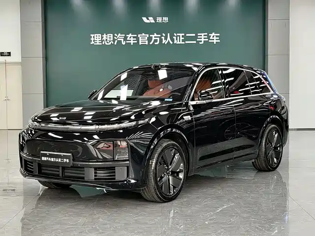 Li Auto L7 2025