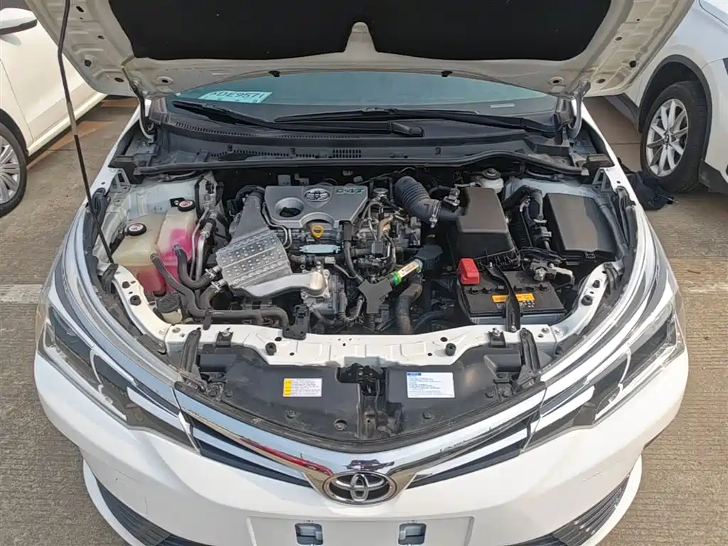 Toyota Corolla 2018 1.2T S-CVT GL Smart Edition фото 20