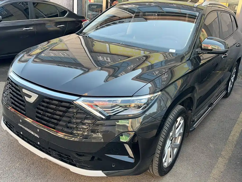 Фото 1 - Jetta VS7