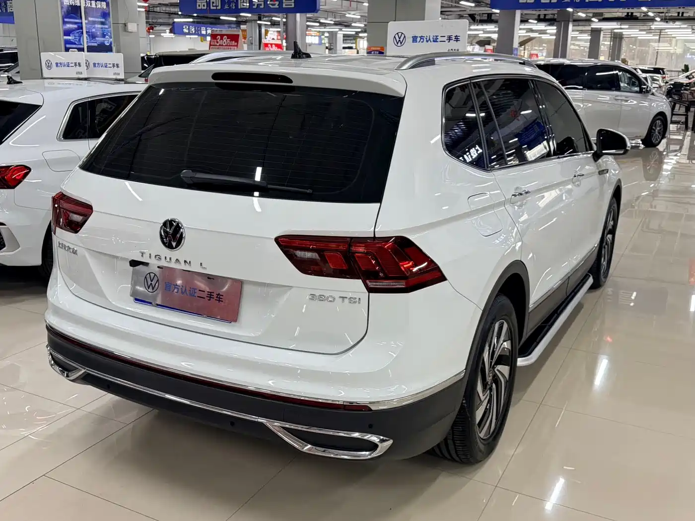 Volkswagen Tiguan L 2023 280TSI 2WD Trend Limited Edition фото 4