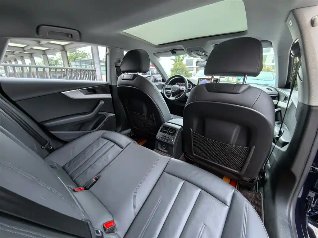 Audi A5 (Import) 2021 Sportback 40 TFSI Fashion Elegance фото 4