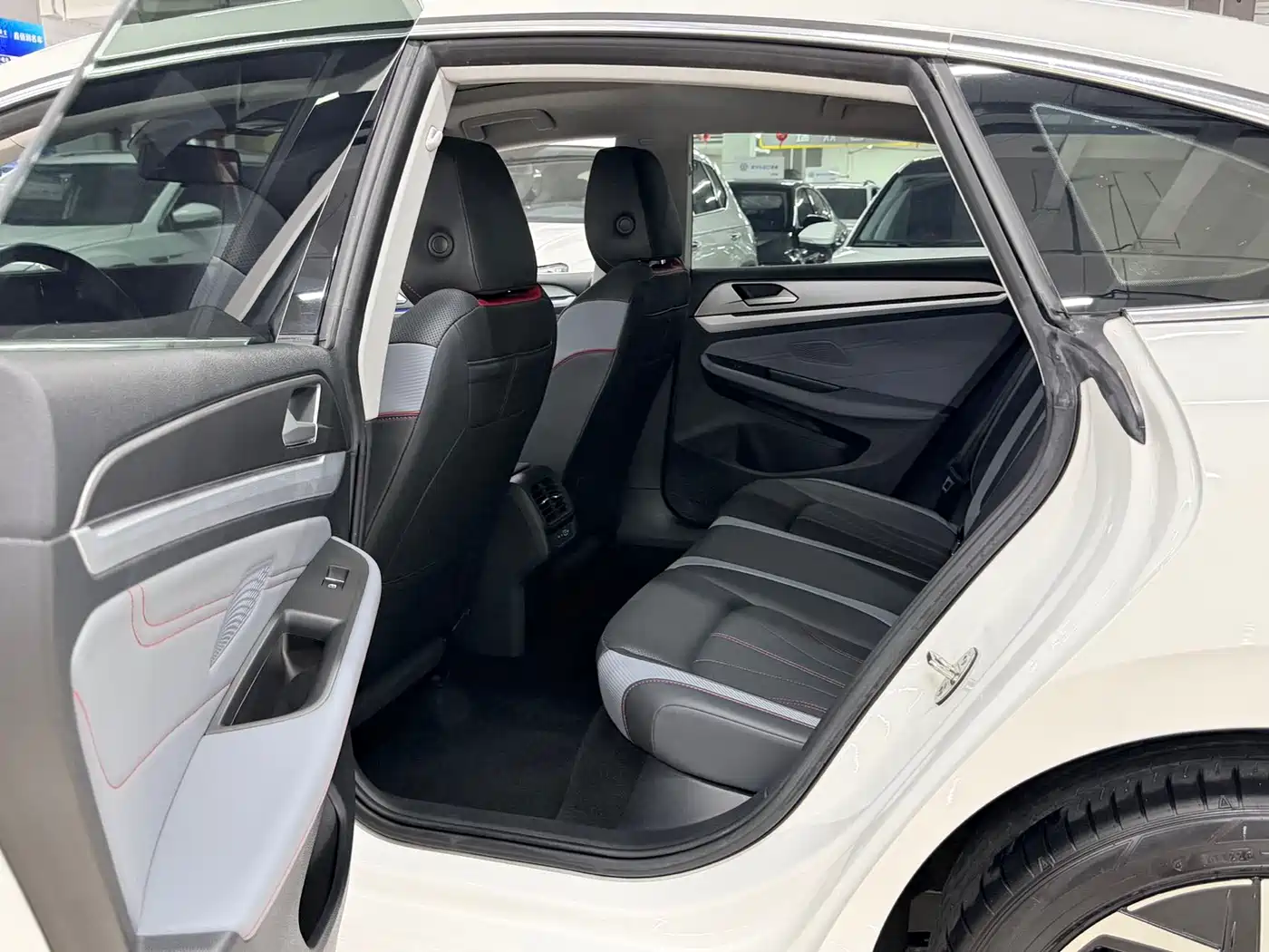Volkswagen Lamando 2022 Lamando L 280TSI DSG Cool Edition фото 6