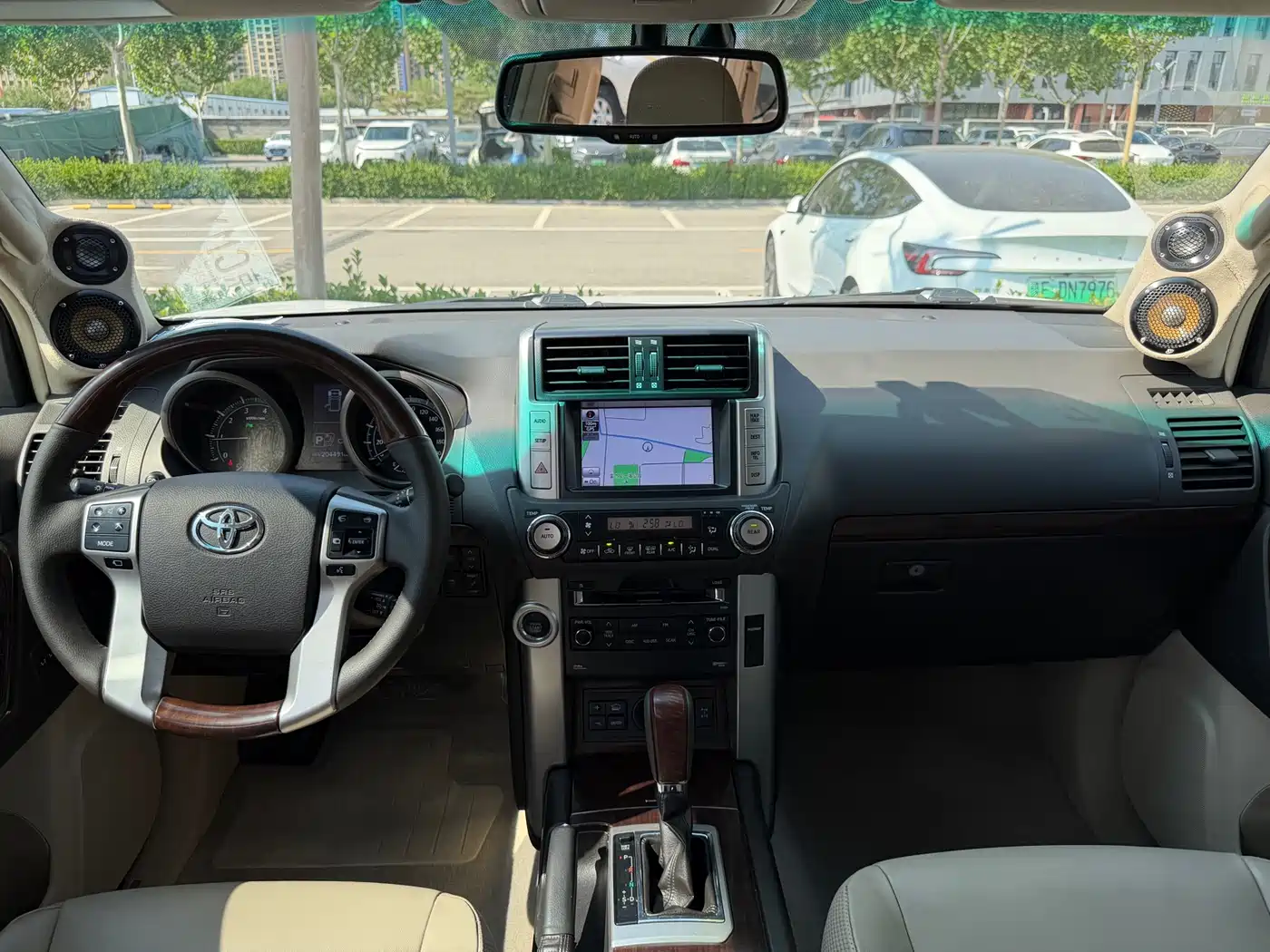 Toyota Prado 2010 4.0L Automatic VX NAVI фото 7