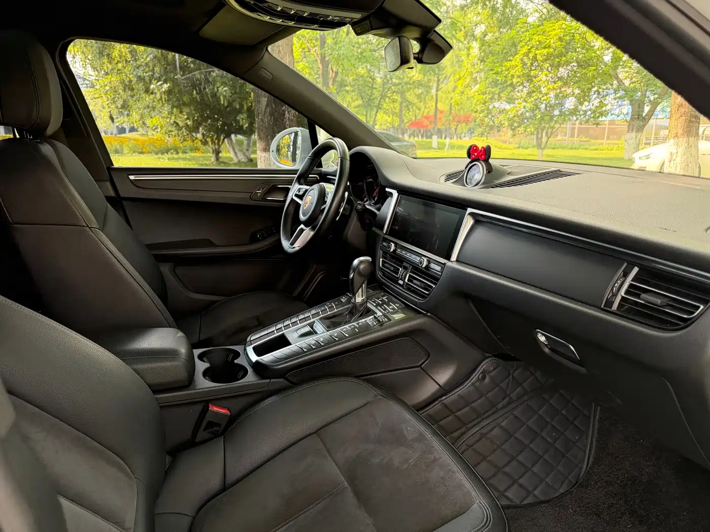 Porsche Macan 2018 Macan 2.0T фото 10