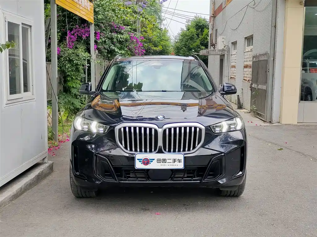 BMW X5 2023 xDrive 30Li Premium M Sport Package фото 2