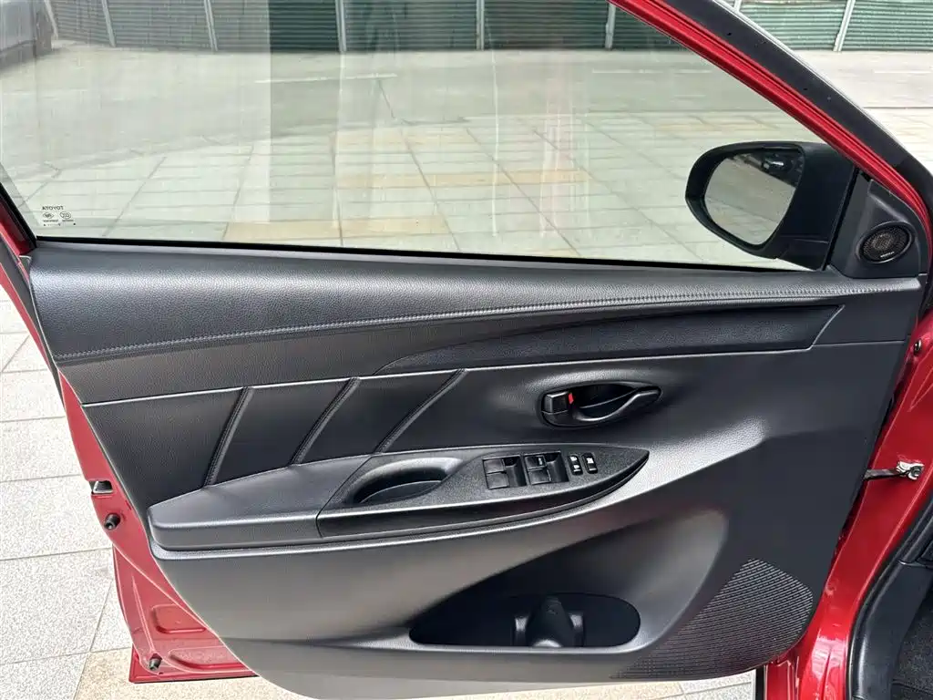 Toyota YARiS L Zhi Xuan 2020 Zhi Xuan X 1.5L CVT Leading фото 16