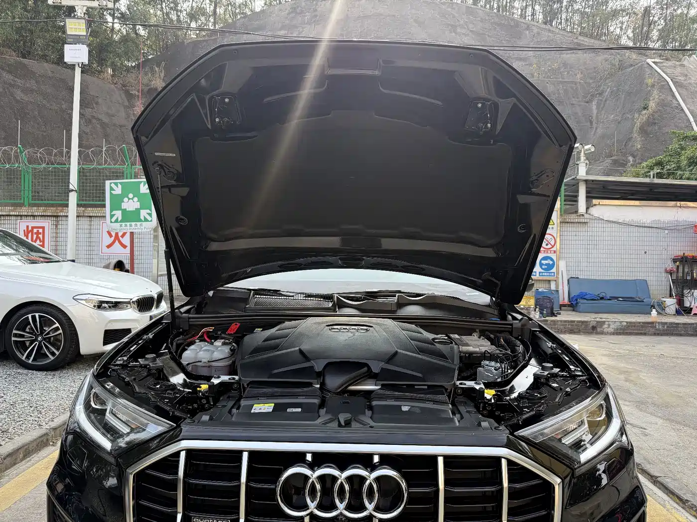 AUDI Q7