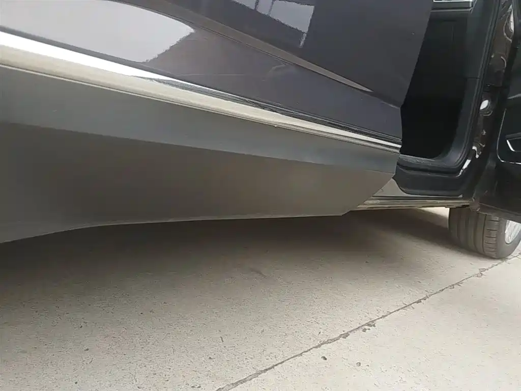 Volkswagen Teramont 2017 530 V6 4WD Flagship Edition фото 21