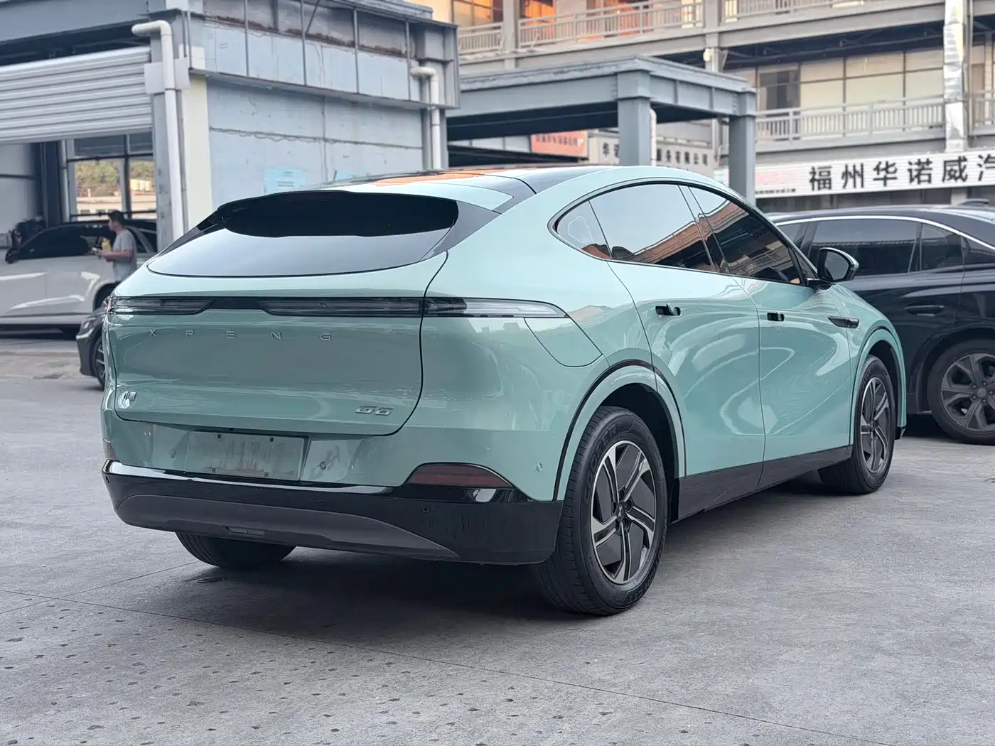 Фото 6 - XPeng G6