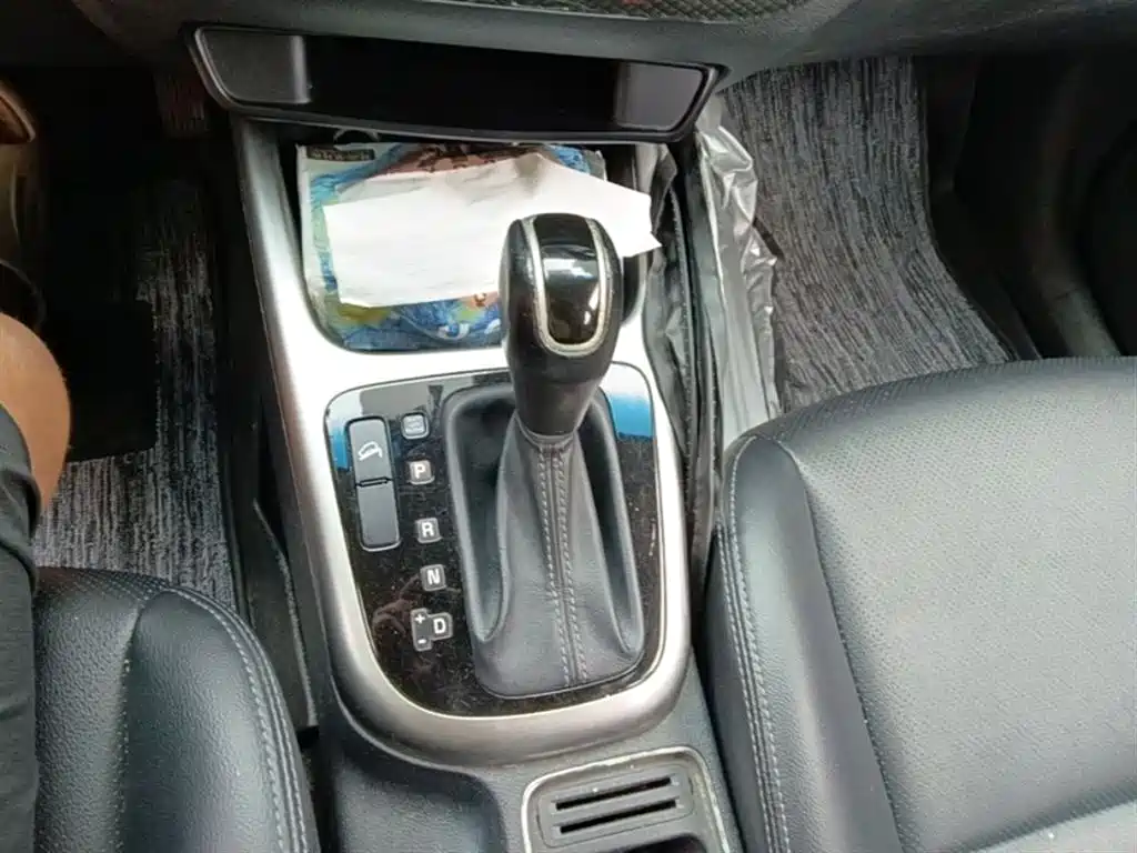 Kia KX3 Smart Run 2015 2.0L Automatic 2WD DLX фото 7