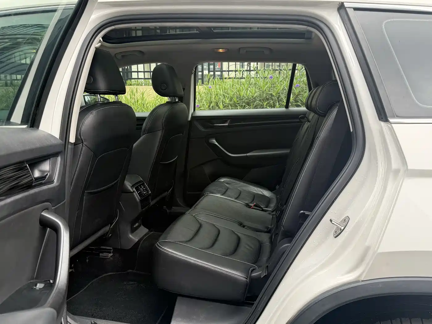 Škoda Kodiaq 2019 TSI330 7-seater 2WD Luxury Premium Edition China VI фото 14