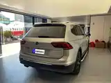 Фото 4 - Volkswagen Tiguan L