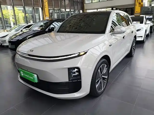 Li Auto L6 2024