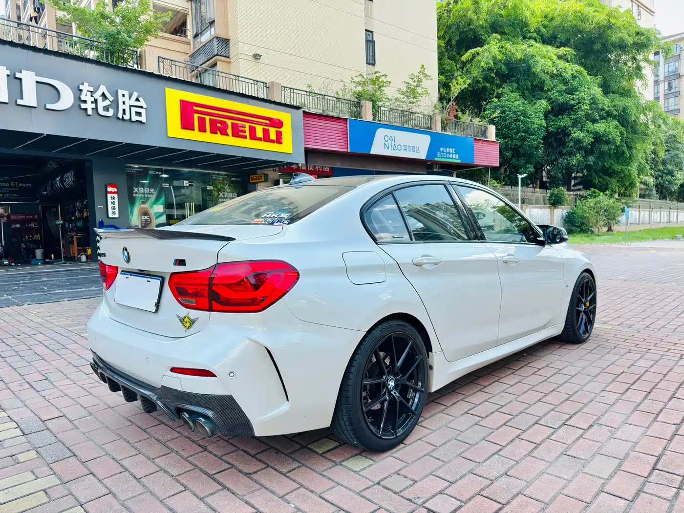 BMW 1 Series 2020 Model 125i Leading M Sport Package фото 7