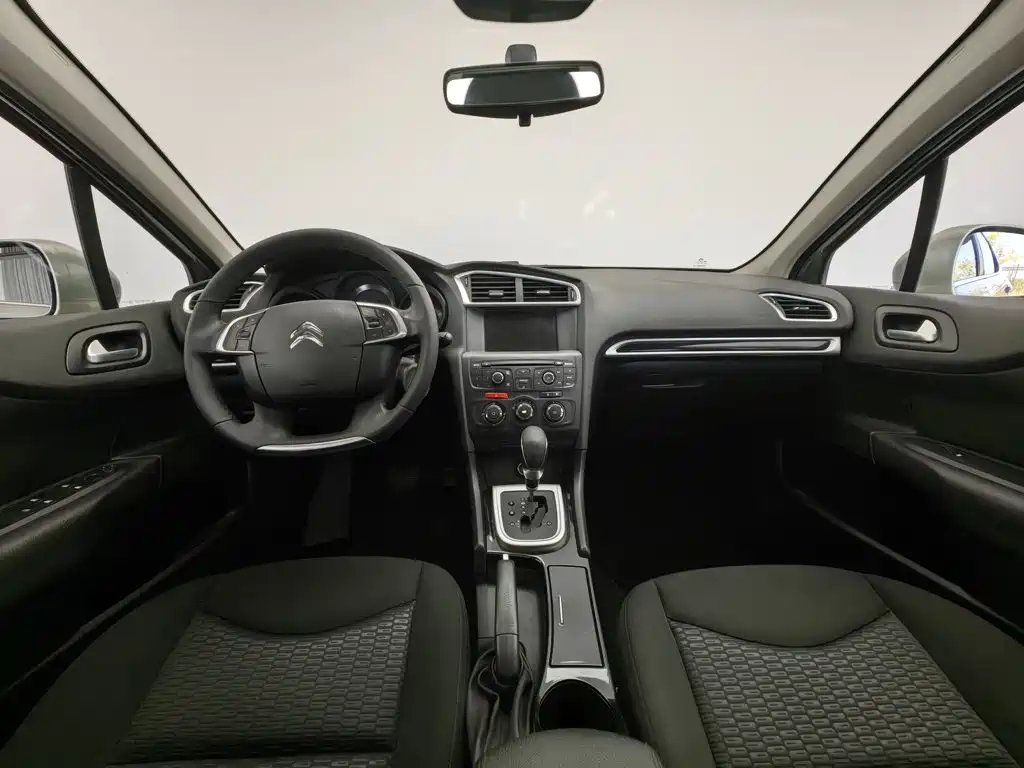 Photo 5 - Citroën C4L