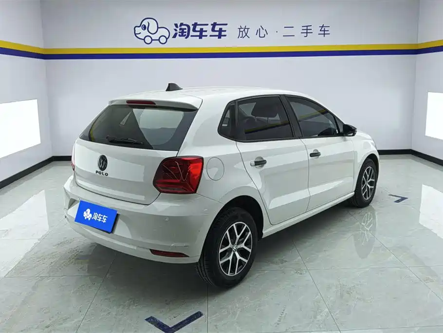 Volkswagen Polo 2018 1.5L Auto Safe Drive фото 3