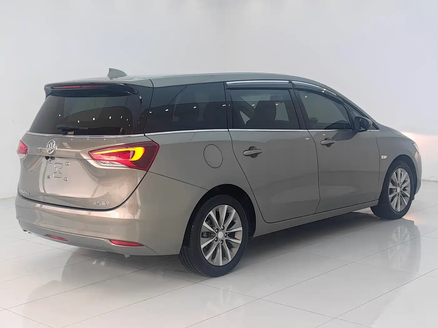 Buick GL6 2019 Model 18T 6-Seater Connected Luxury Version China V фото 6