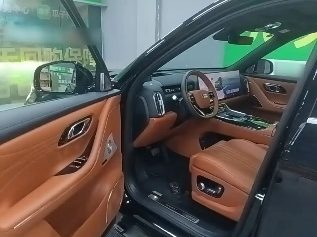 Geely Galaxy Galaxy M9 2025 2025 Base Model