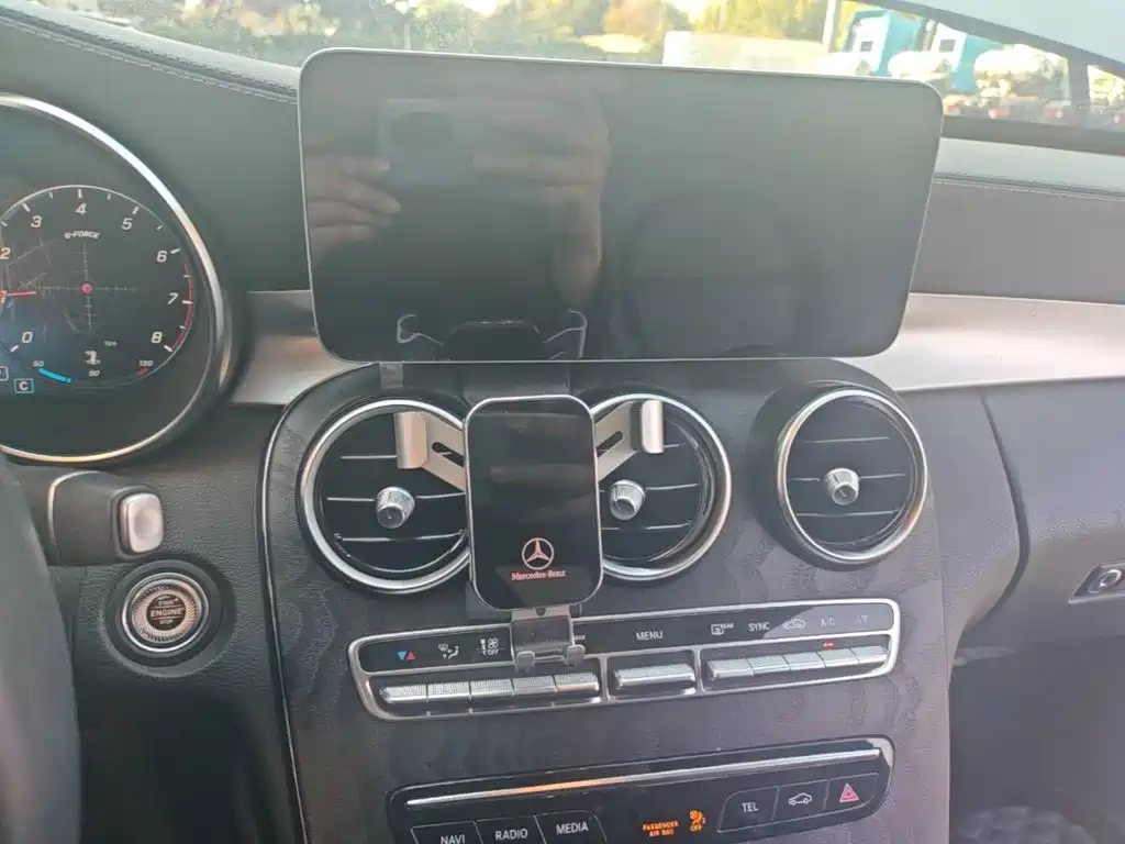 Фото 13 - Mercedes-Benz C-Class