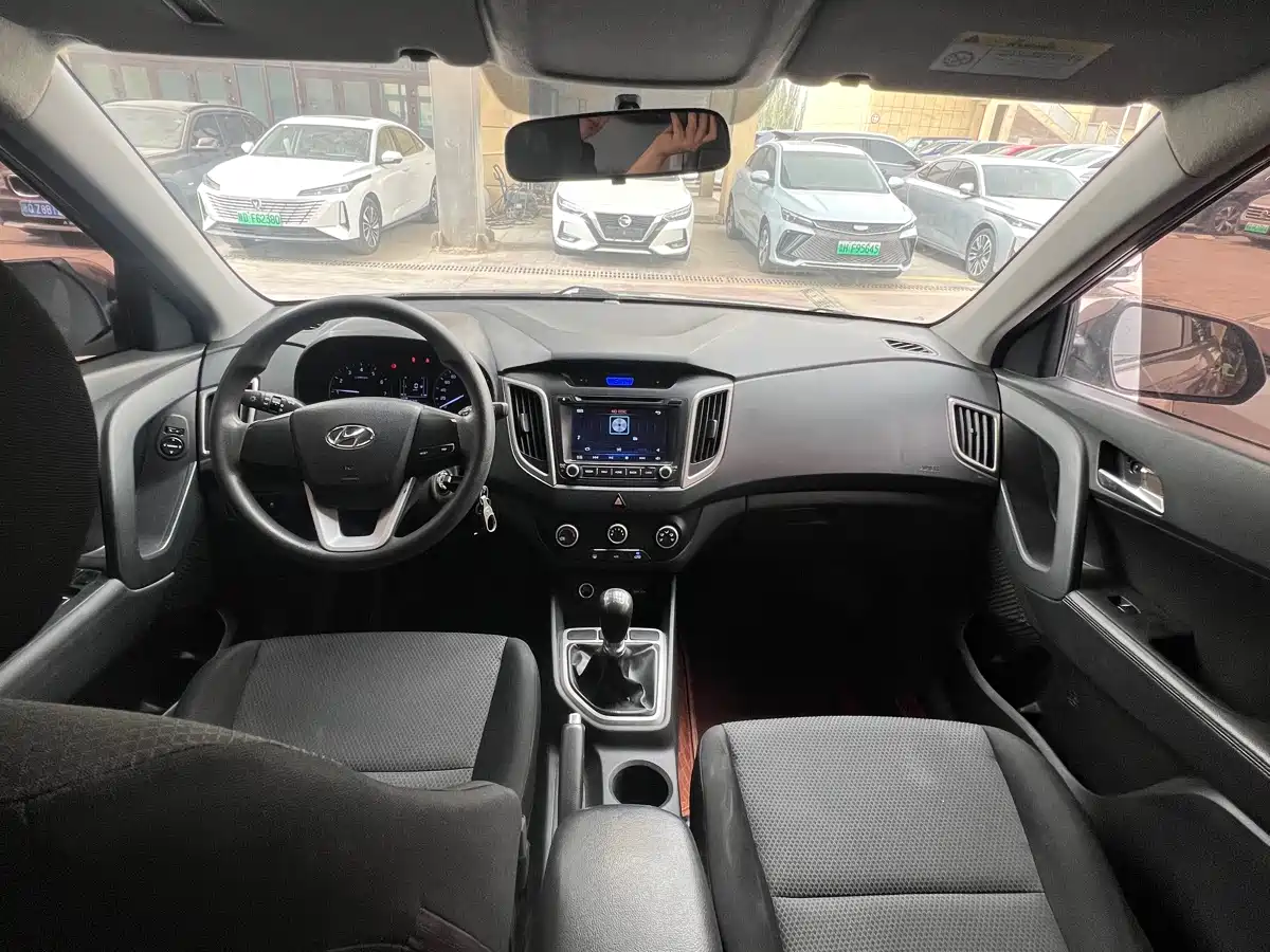 Hyundai Beijing Hyundai ix25 2015 1.6L Manual 2WD Fashion GS фото 7