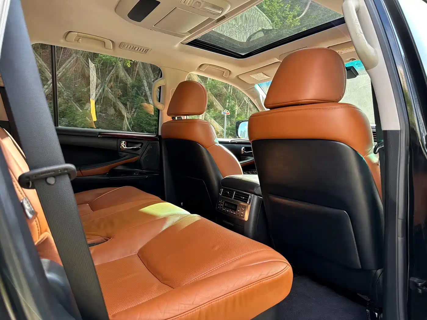 Lexus LX 2012 Model 570 фото 17
