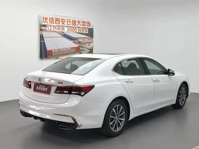 Acura TLX-L 2018 2.4L Comfort Edition — фото 2