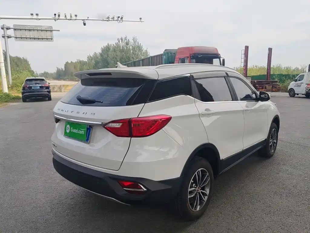 Hanteng Auto Hanteng X5 2019 2018 1.5L Manual Comfort Edition