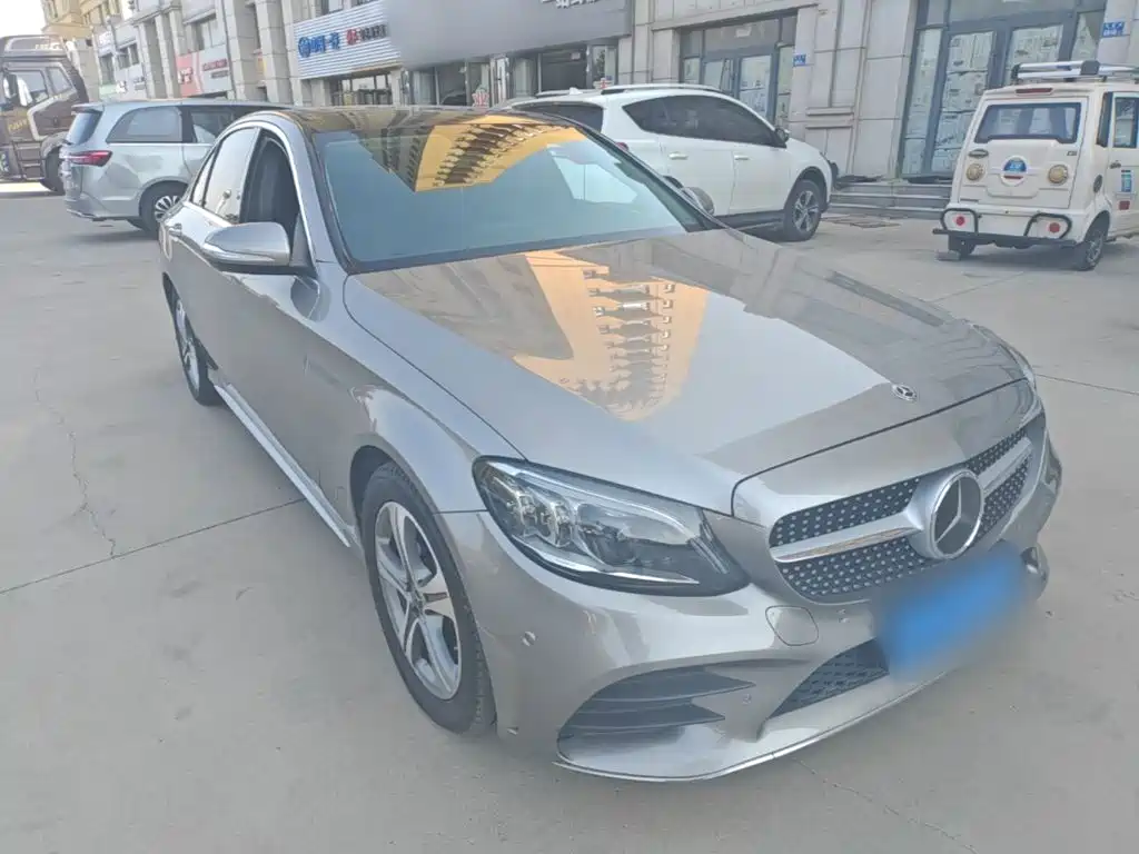 Фото 4 - Mercedes-Benz C-Class