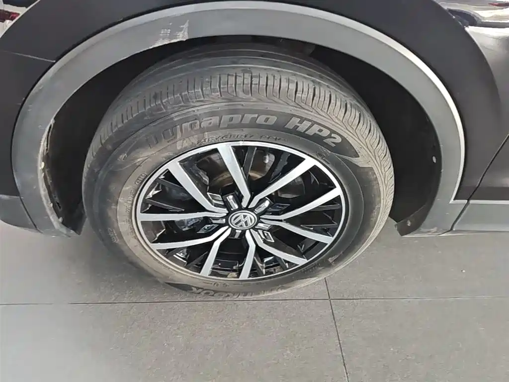 Volkswagen Tiguan L 2019 330TSI Auto 2WD Smart Luxury Edition China V фото 23