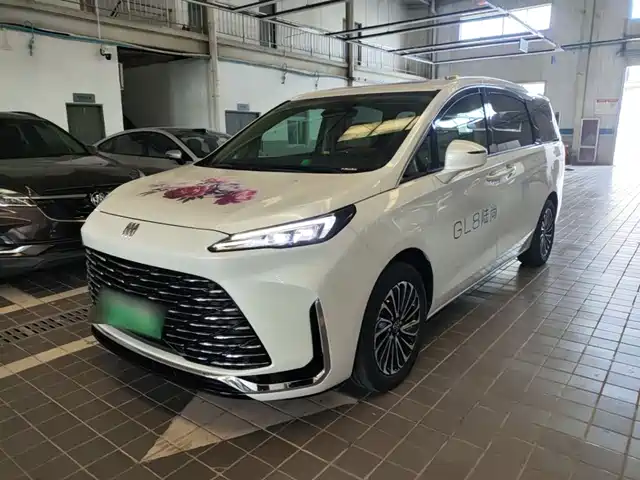 Buick GL8 New Energy 2025