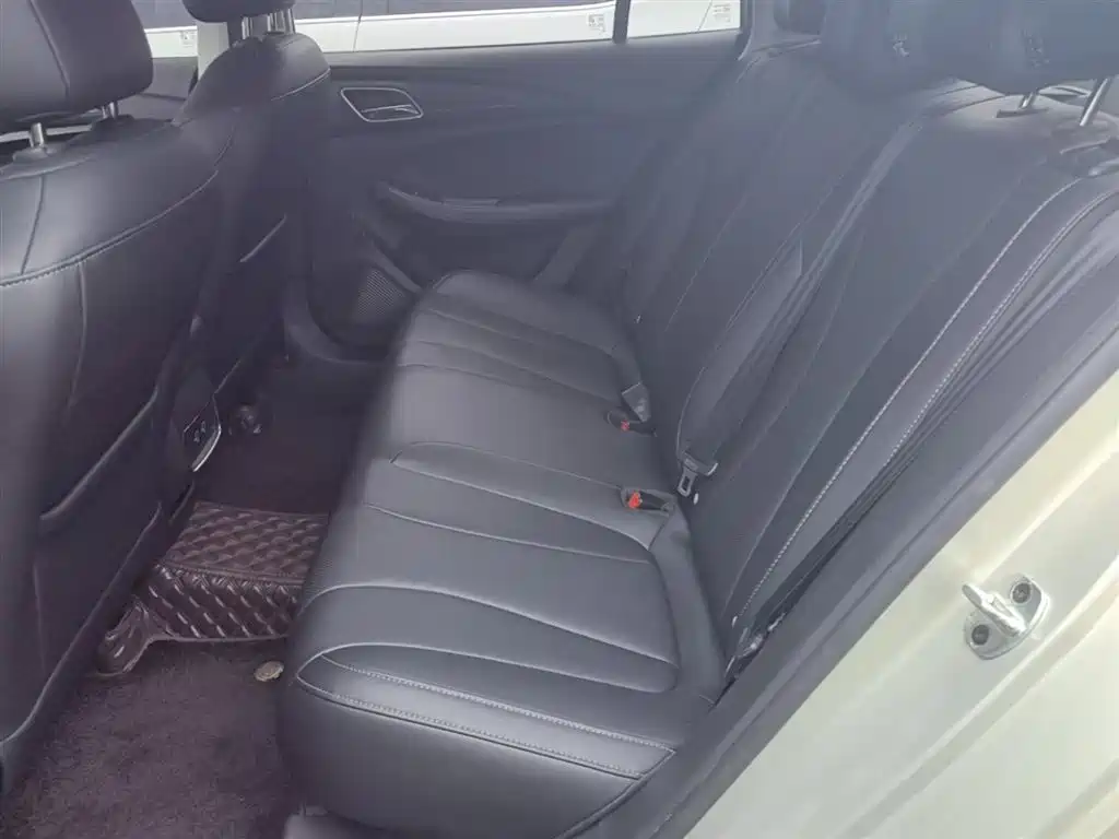 Roewe i5 2019 2019 1.5L Auto 4G Langhao Edition