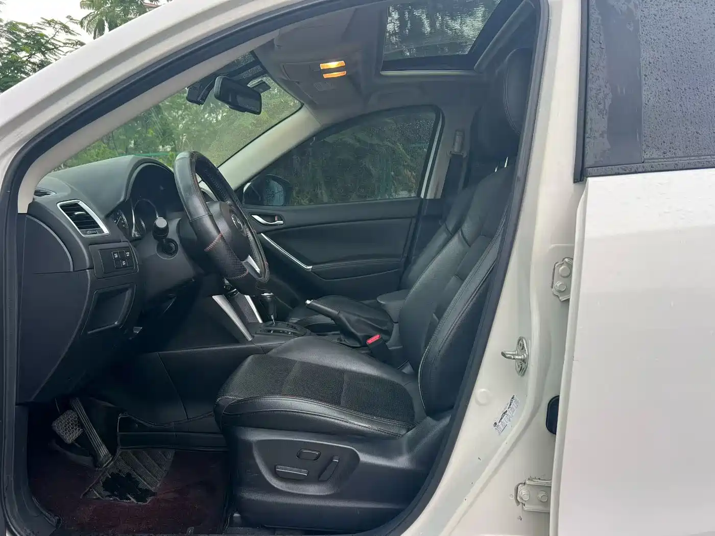 Photo 5 - Mazda CX-5