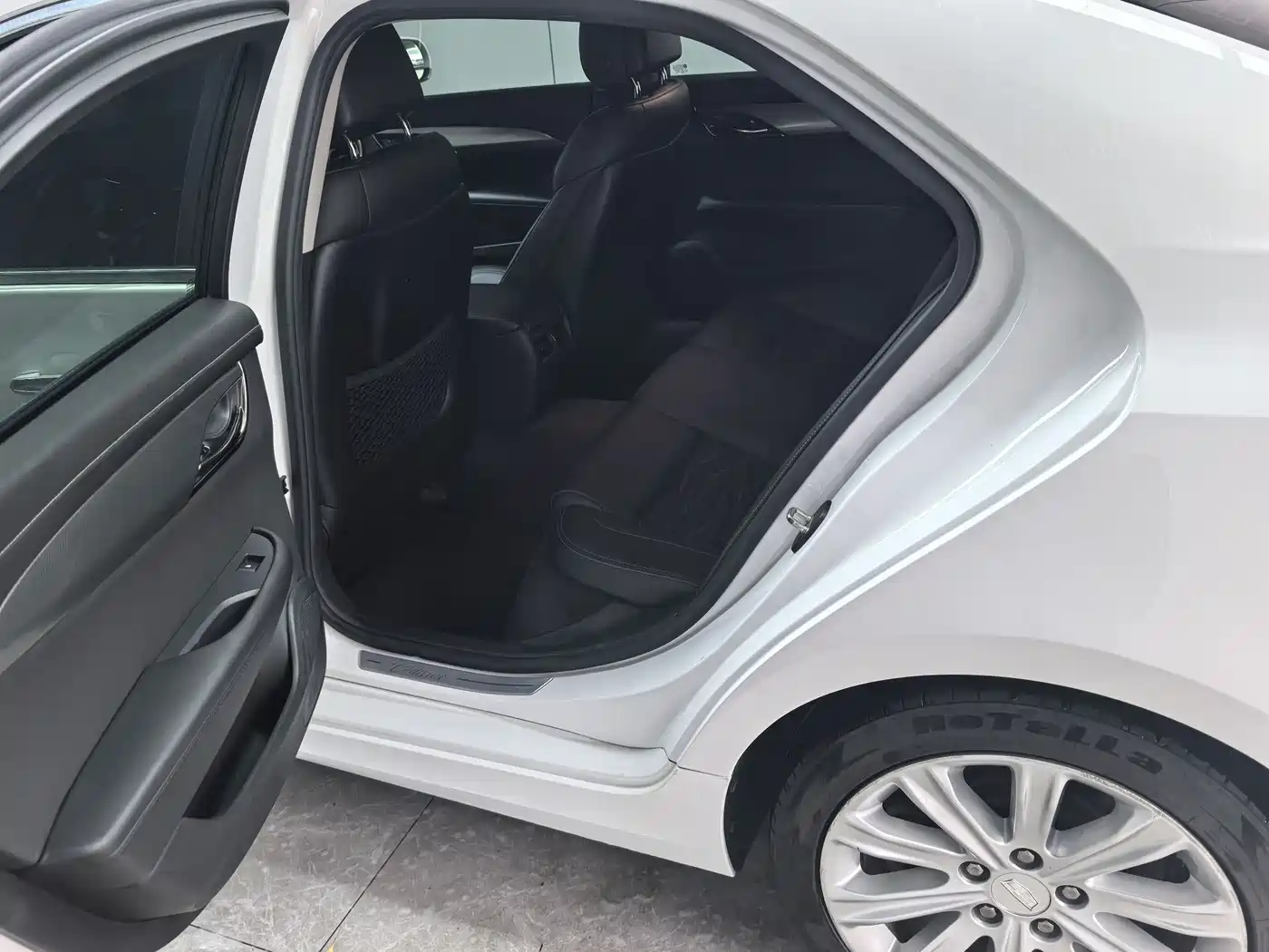 Cadillac ATS-L 2017 28T Technology фото 8