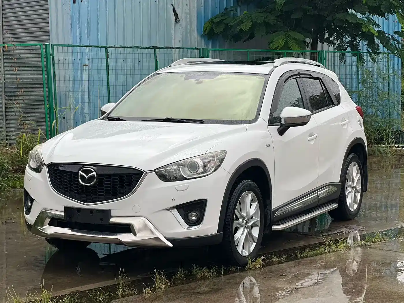 Photo 1 - Mazda CX-5
