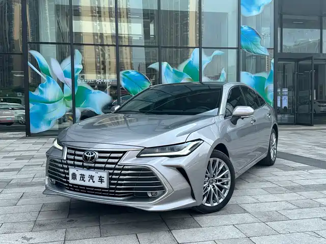 Toyota Avalon 2025