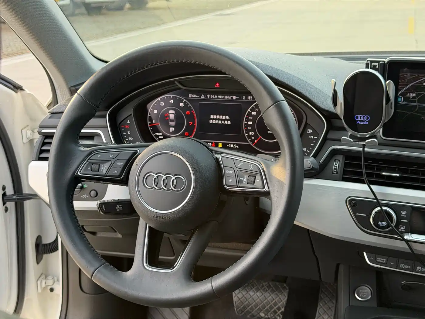 Audi A4L 2019 40 TFSI Fashion (China V) фото 15