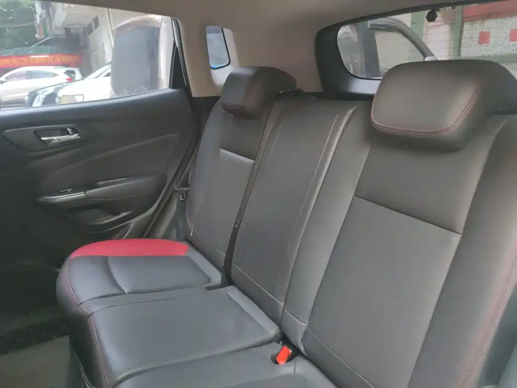 Changan CS15 2016 2016 1.5L Automatic Luxury
