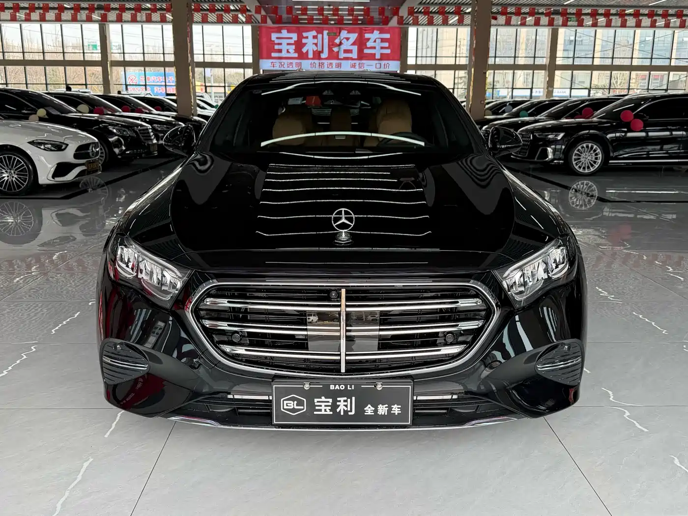 Mercedes-Benz E-Class 2026 E 300 L Luxury фото 2